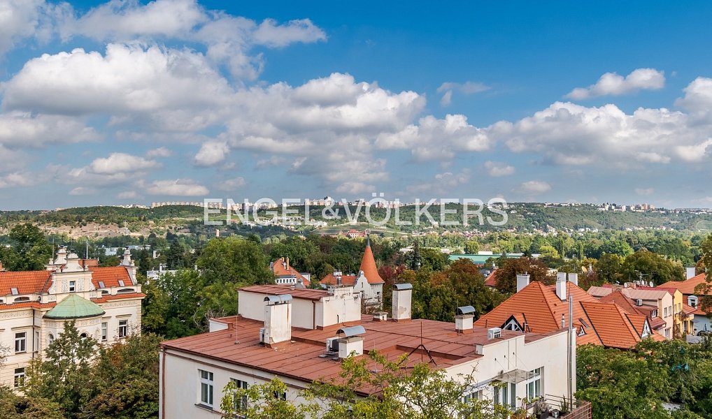 Pronájem bytu 3+kk 123 m², Praha – náhled fotky 3