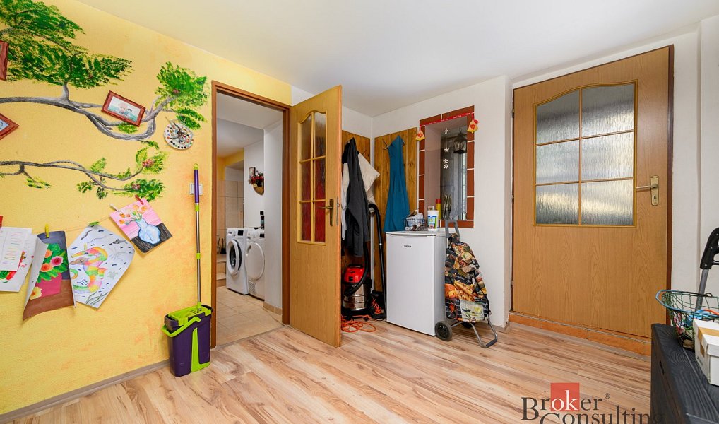 Prodej domu 335 m² s pozemkem 563 m², Liberec – náhled fotky 16