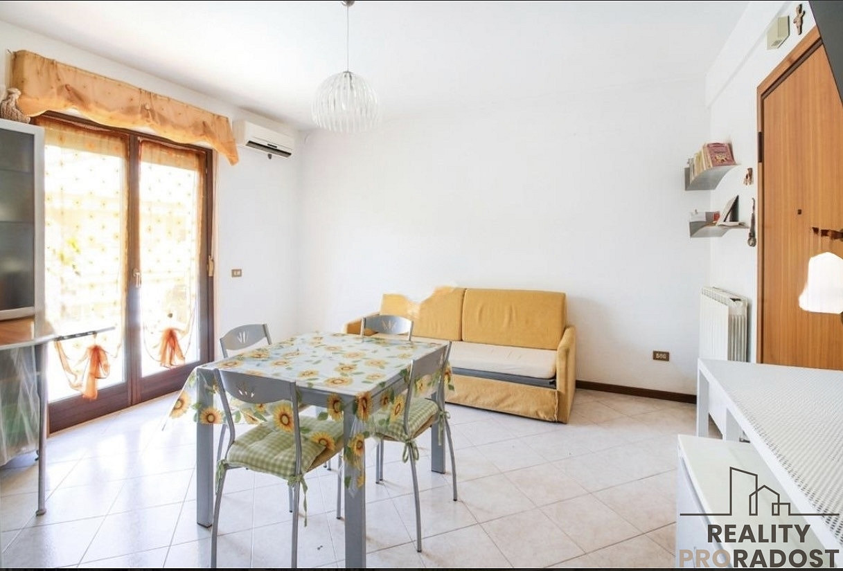 Prodej bytu 2+kk 65 m² - View 4