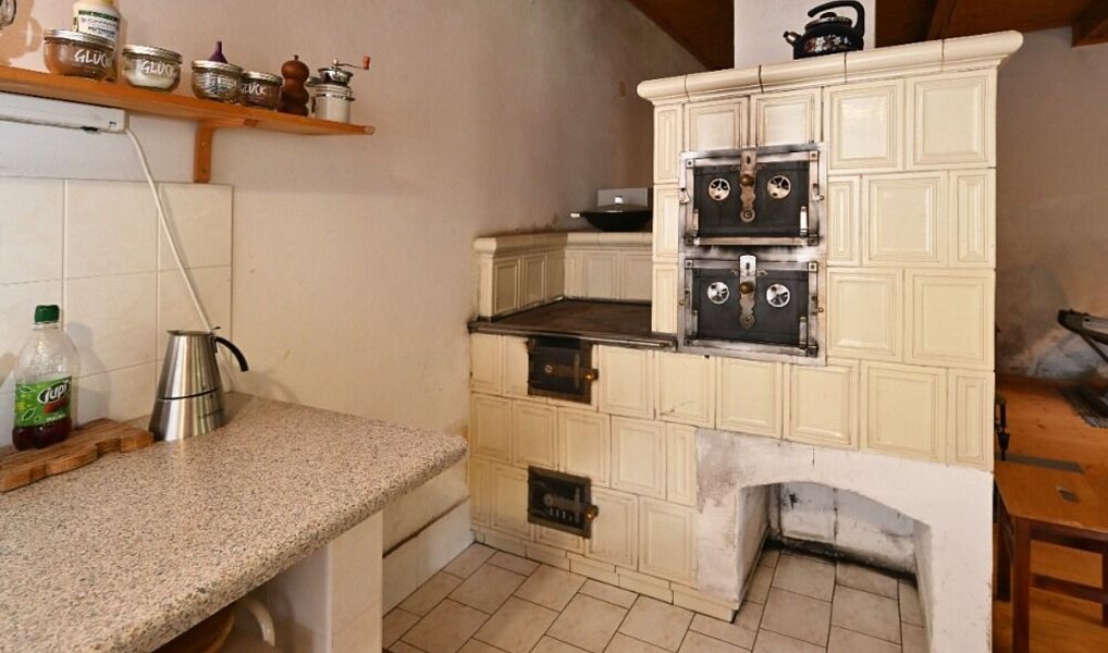 Prodej domu 291 m² s pozemkem 11 689 m², Deštná – náhled fotky 9