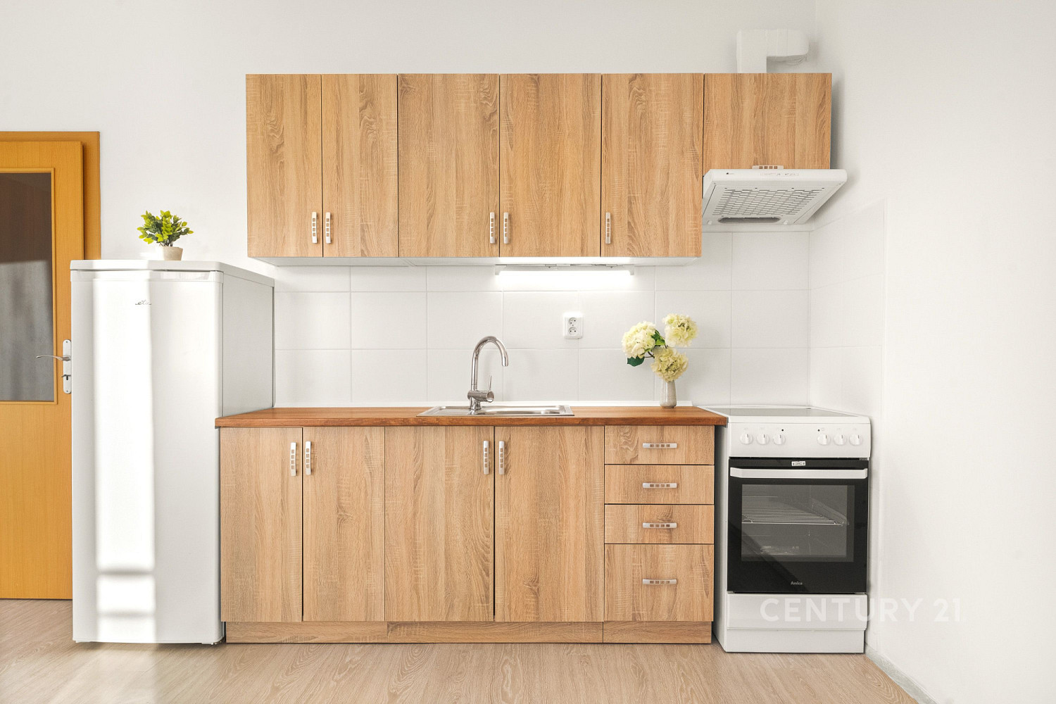 Pronájem bytu 1+kk 36 m² – fotografie 3
