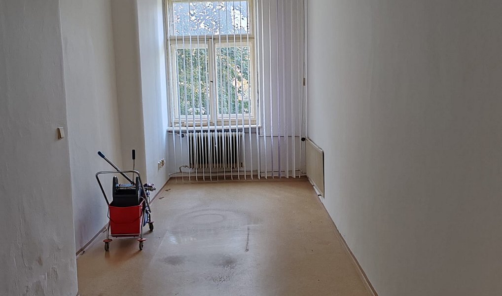 Pronájem obchodních prostor 73 m², Jablonec nad Nisou – náhled fotky 6
