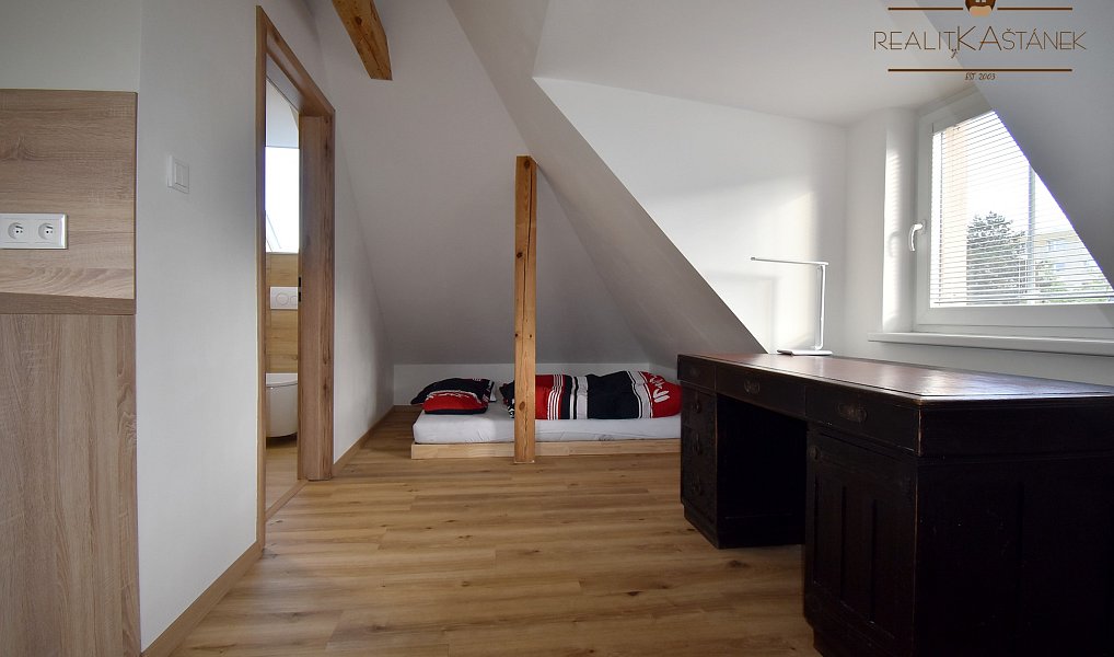 Pronájem bytu atypického 34 m², Liberec – náhled fotky 8