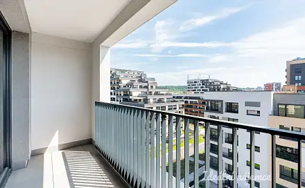 Pronájem bytu 1+kk 32 m², Domalípova, Praha 9 - Hloubětín