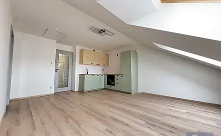 Pronájem bytu 2+kk 52 m²
