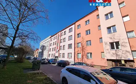 Pronájem bytu 1+1 60 m²