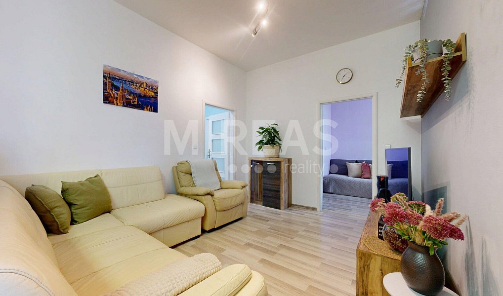 Prodej bytu 3+kk 68 m², Milovice – náhled fotky 9