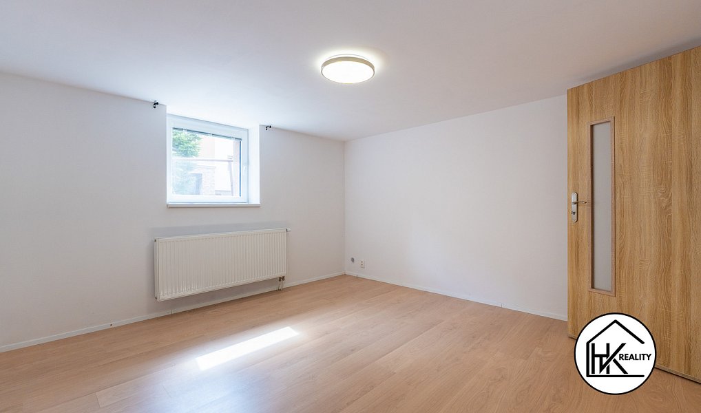Prodej domu 180 m² s pozemkem 481 m², Krupka – náhled fotky 46