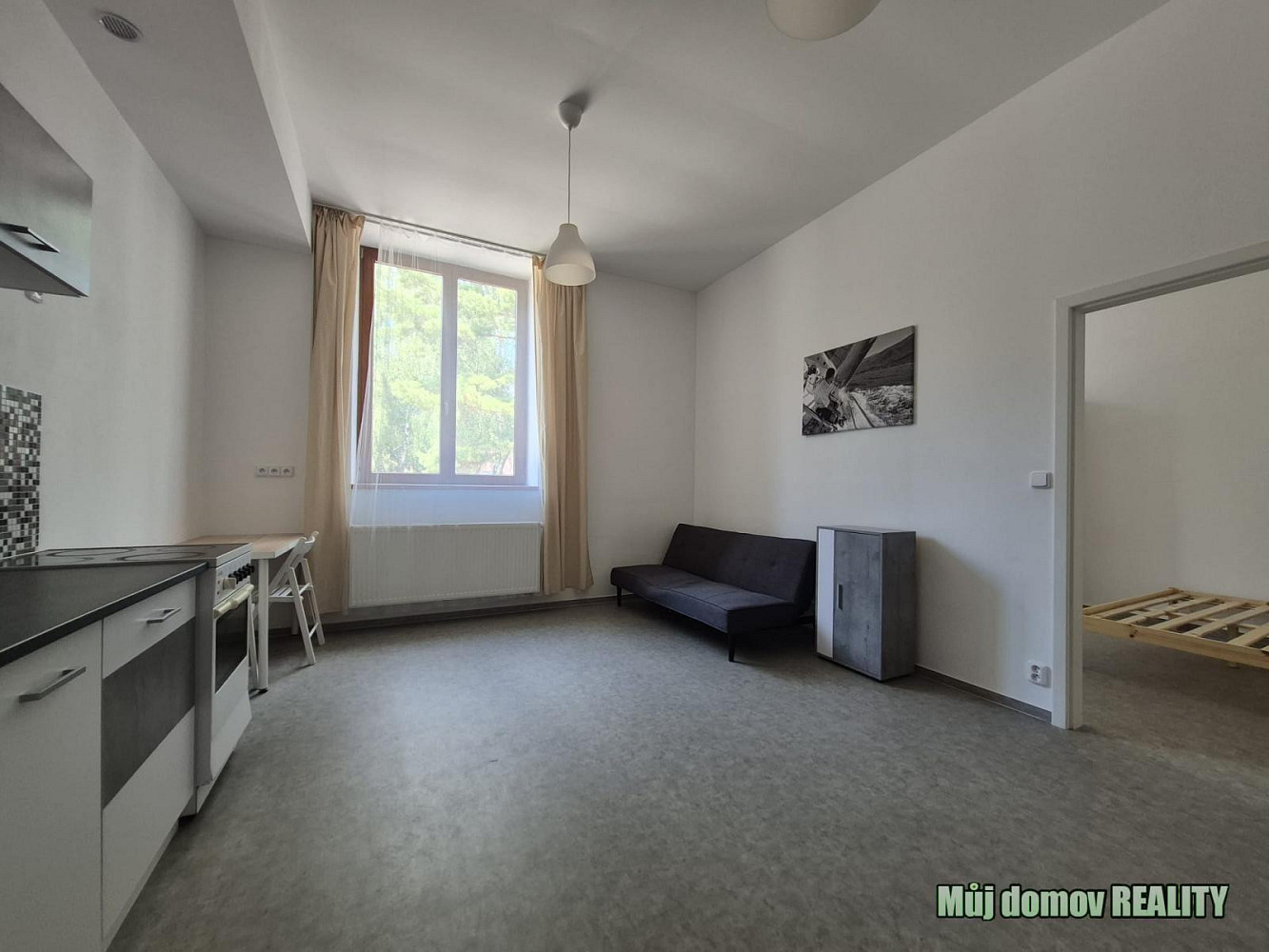 Pronájem bytu 2+kk 48 m² — photo 3