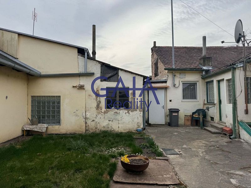 Prodej domu 118 m² s pozemkem 318 m² – fotografie 2