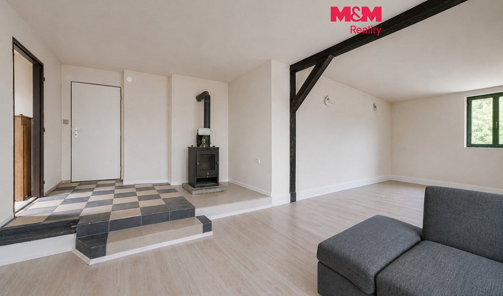 Prodej bytu 3+kk 78 m², Břehnická, Cheb