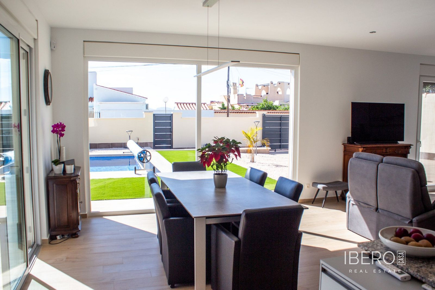 Prodej domu 195 m² s pozemkem 800 m² — photo 4