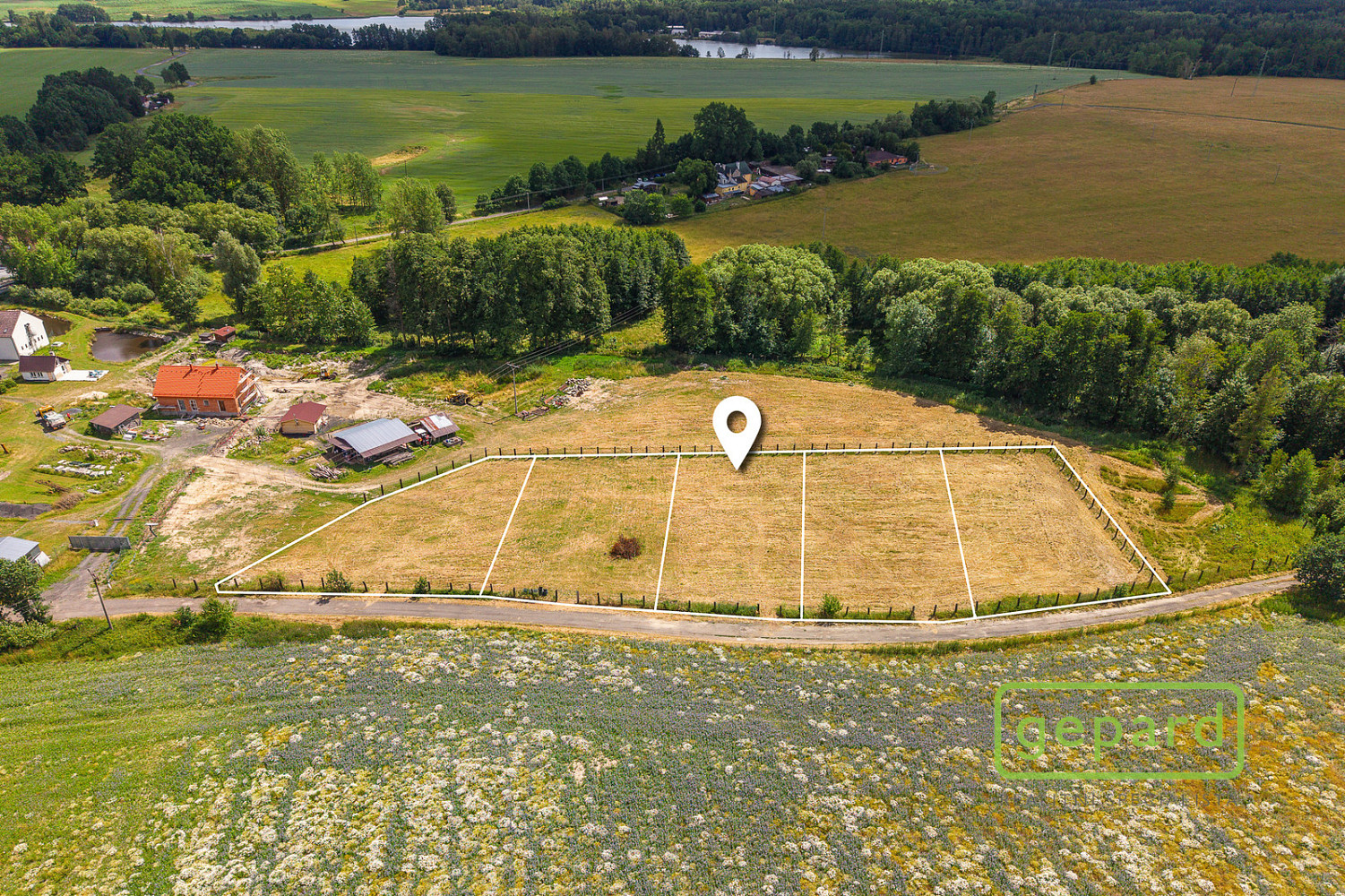 Prodej stavebního pozemku 1 126 m²