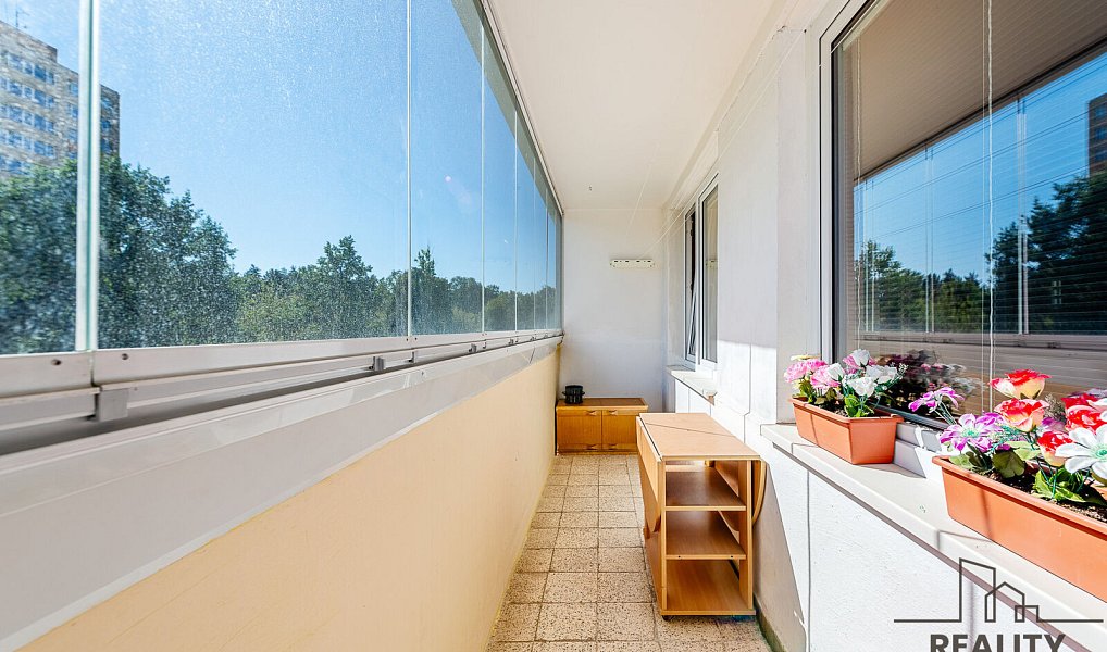 Prodej bytu 3+1 64 m², Praha – náhled fotky 2