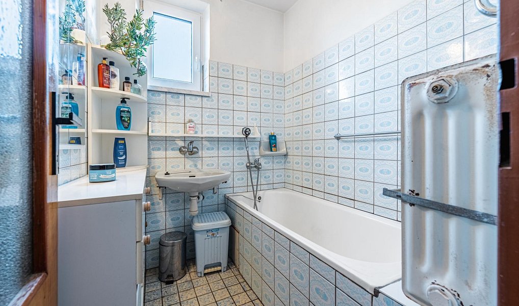 Prodej domu 254 m² s pozemkem 565 m², Jindřichův Hradec – náhled fotky 13