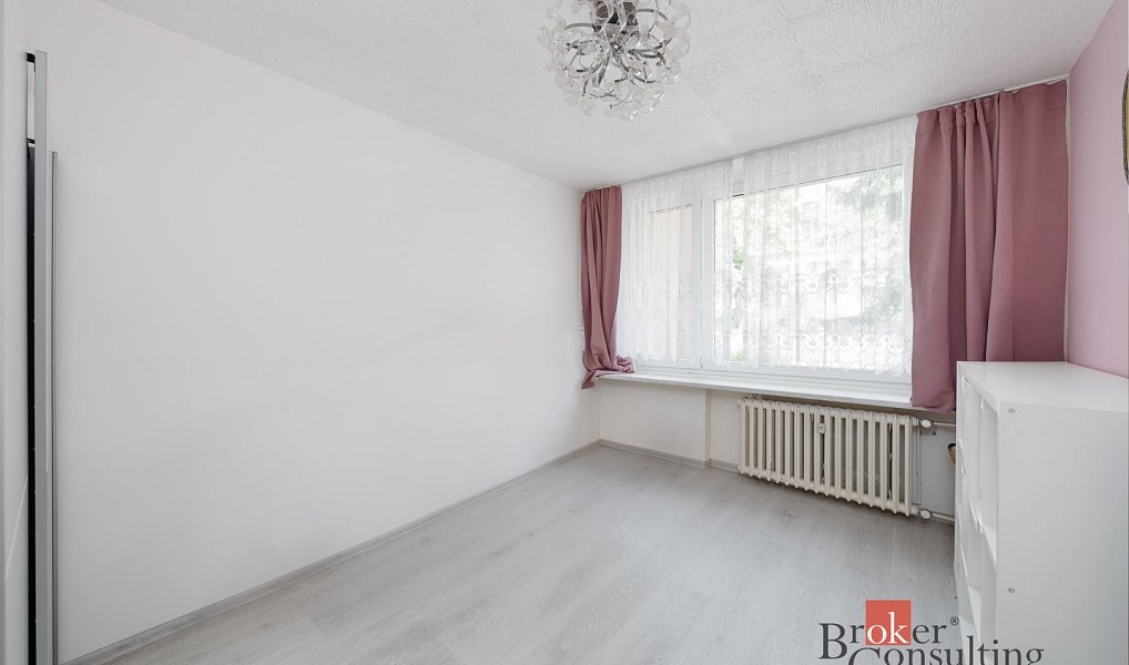 Prodej bytu 3+1 74 m², Praha – náhled fotky 4