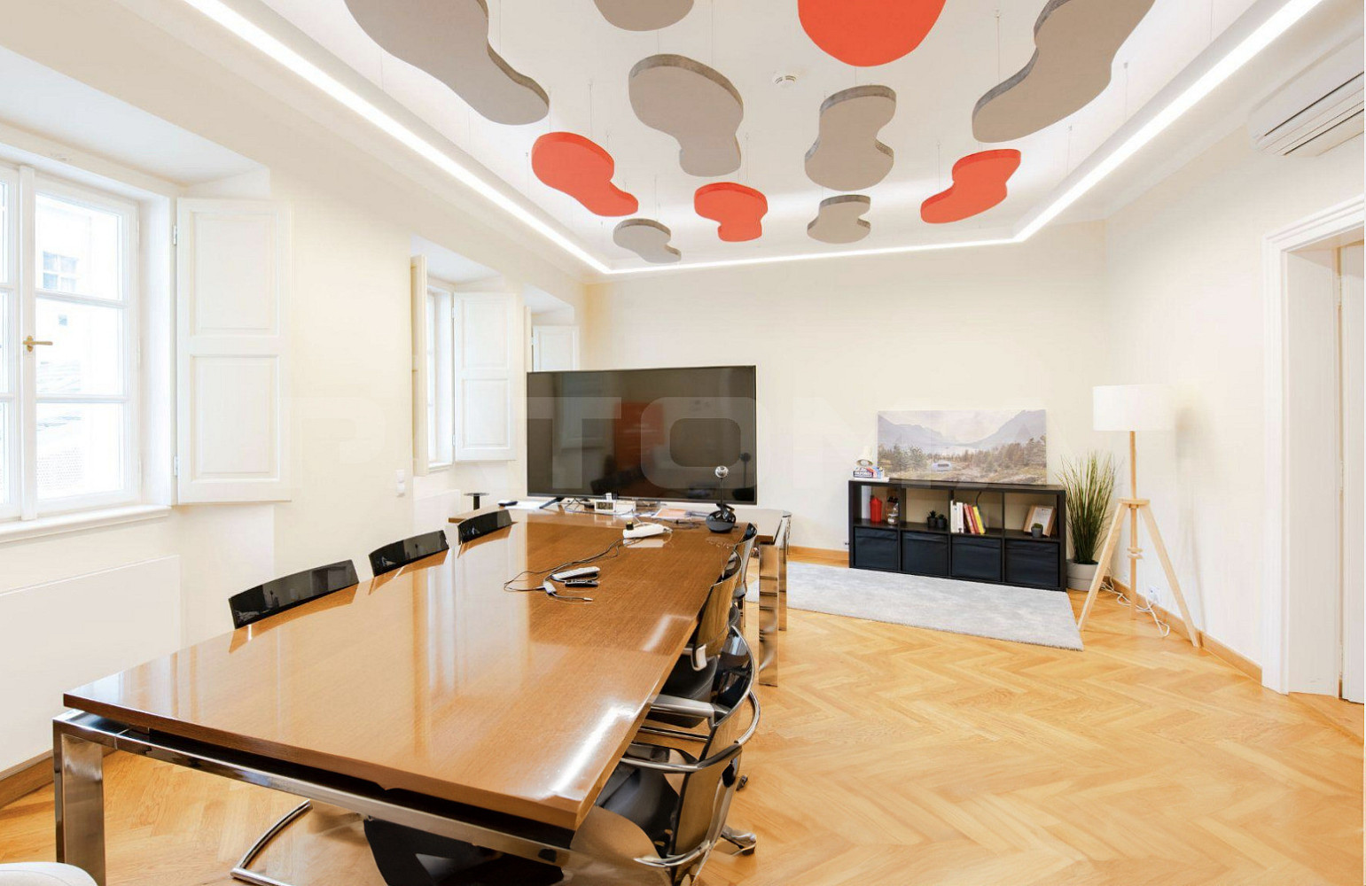 Pronájem kanceláří 297 m² v lokalitě Praha 1 - Nové Město – další