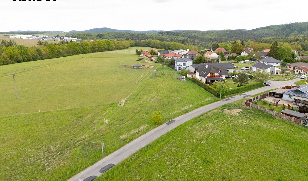 Prodej stavebního pozemku 2 455 m², Mokrovraty – náhled fotky 7