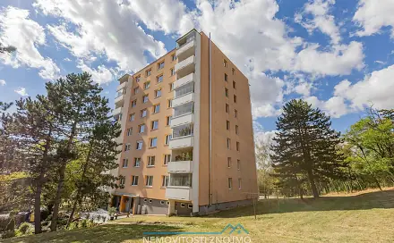 Prodej bytu 3+1 74 m², Pod Soudním vrchem, Znojmo