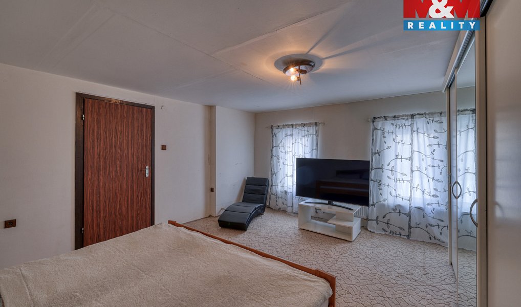 Prodej domu 192 m² s pozemkem 992 m², Třemešné – náhled fotky 16