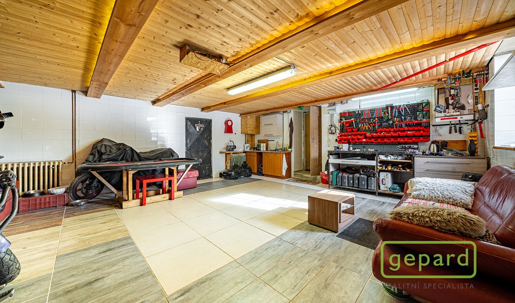Prodej domu 341 m² s pozemkem 2 007 m², Třebeň – náhled fotky 45