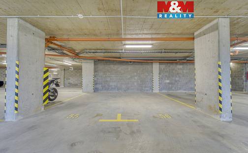 Pronájem garážového stání, 12 m2, Plzeň,, Františka Kováříka, Plzeň - Skvrňany