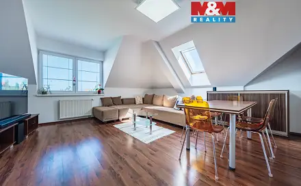 Prodej bytu 3+kk 86 m², Lipová, Holubice - Kozinec, okres Praha-západ