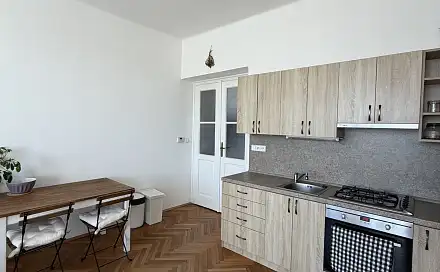 Pronájem bytu 2+kk 57 m²