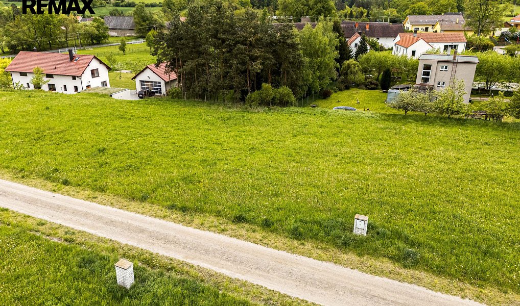 Prodej stavebního pozemku 1 136 m², Týnec nad Sázavou – náhled fotky 6
