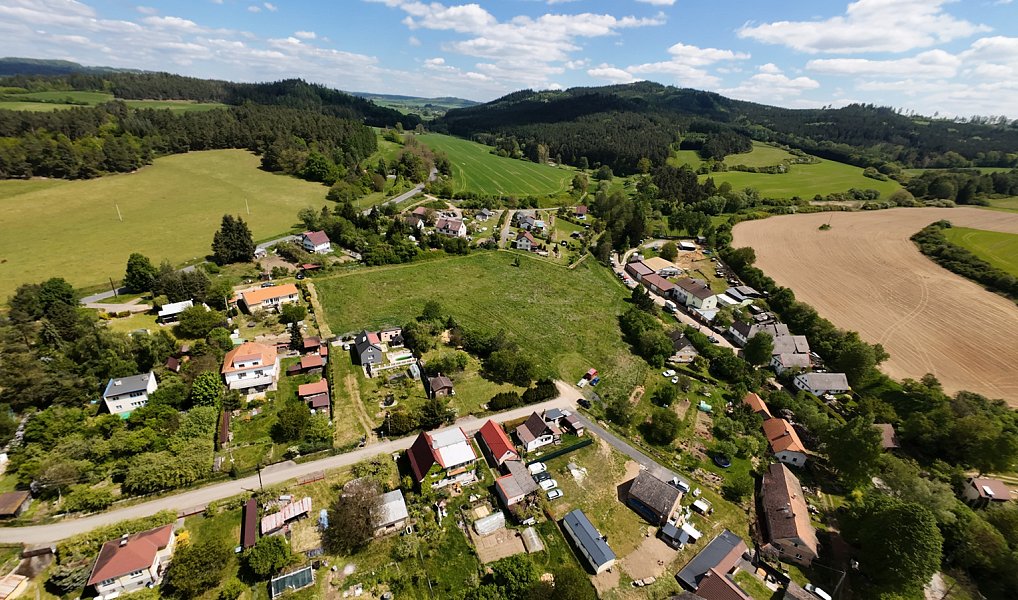 Prodej stavebního pozemku 13 327 m², Vrčeň – náhled fotky 7
