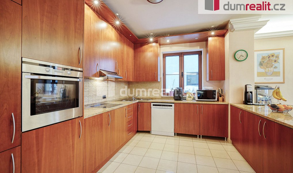 Prodej domu 440 m² s pozemkem 683 m², Mariánské Lázně – náhled fotky 8