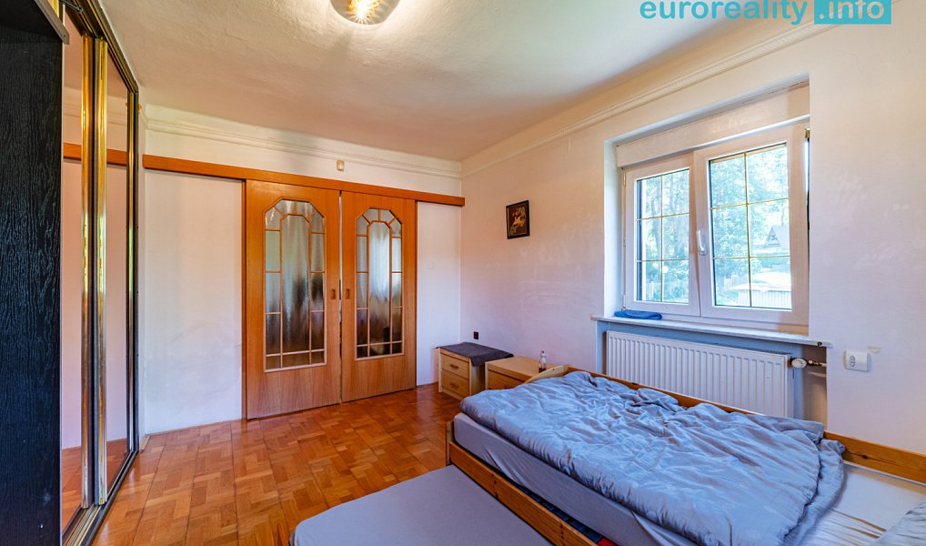 Pronájem domu 210 m² s pozemkem 1 068 m², Aš – náhled fotky 18