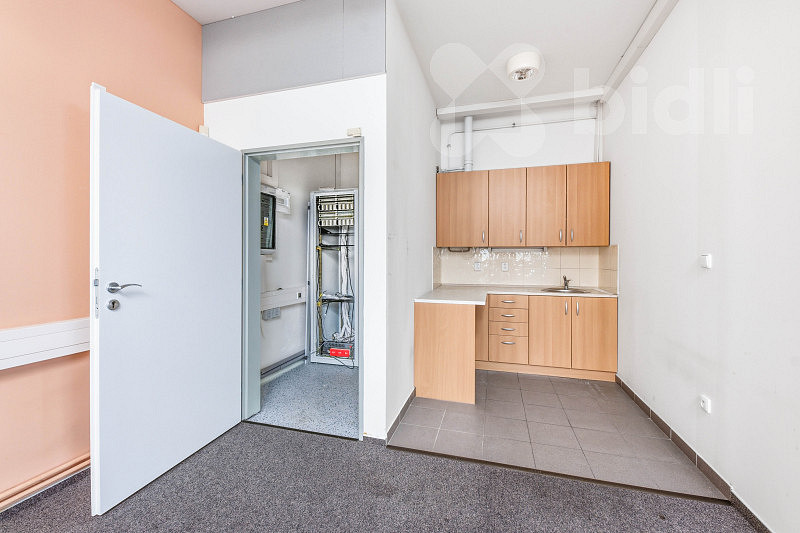 Pronájem skladovacích prostor 695 m² – fotografie 5