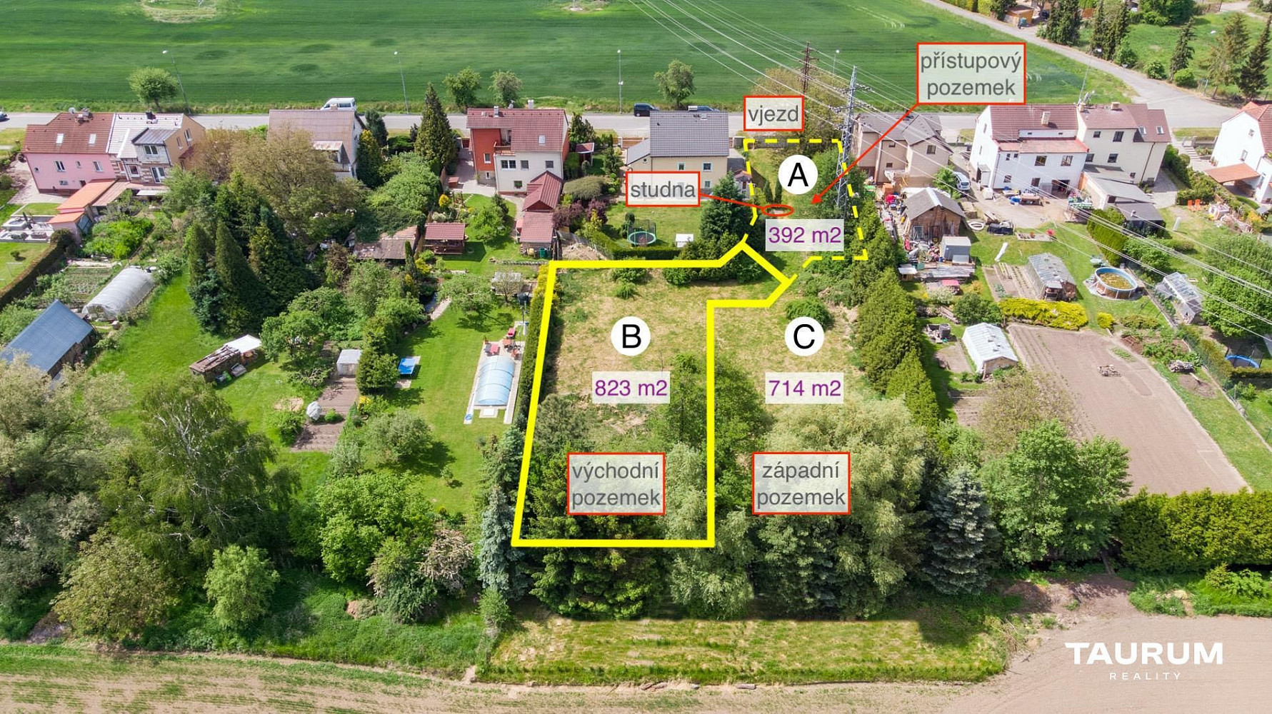Prodej stavebního pozemku 1 019 m² – fotografie 2
