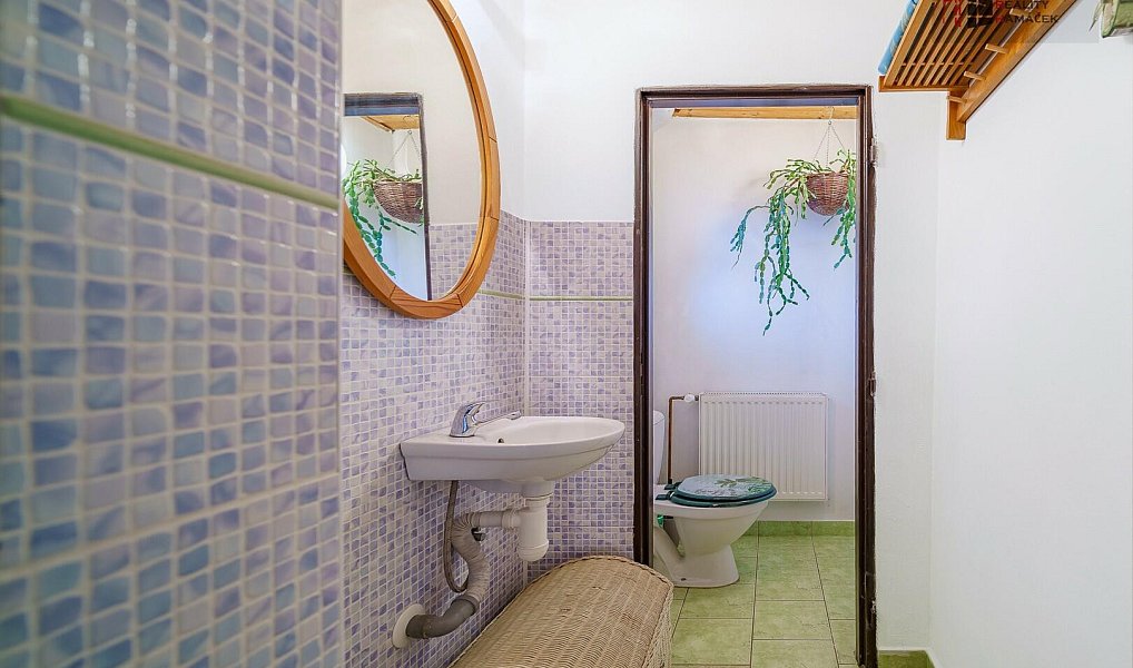 Prodej domu 421 m² s pozemkem 443 m², Desná – náhled fotky 17