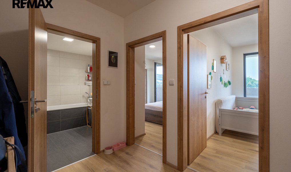 Pronájem bytu 3+kk 109 m², Zlín – náhled fotky 4