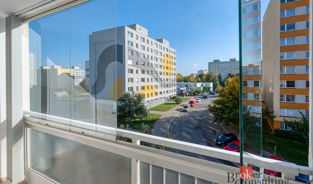 Prodej bytu 3+1 71 m², Praha – náhled fotky 9