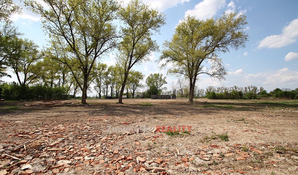 Pronájem komerčního pozemku 16 559 m², Hevlín – náhled fotky 7