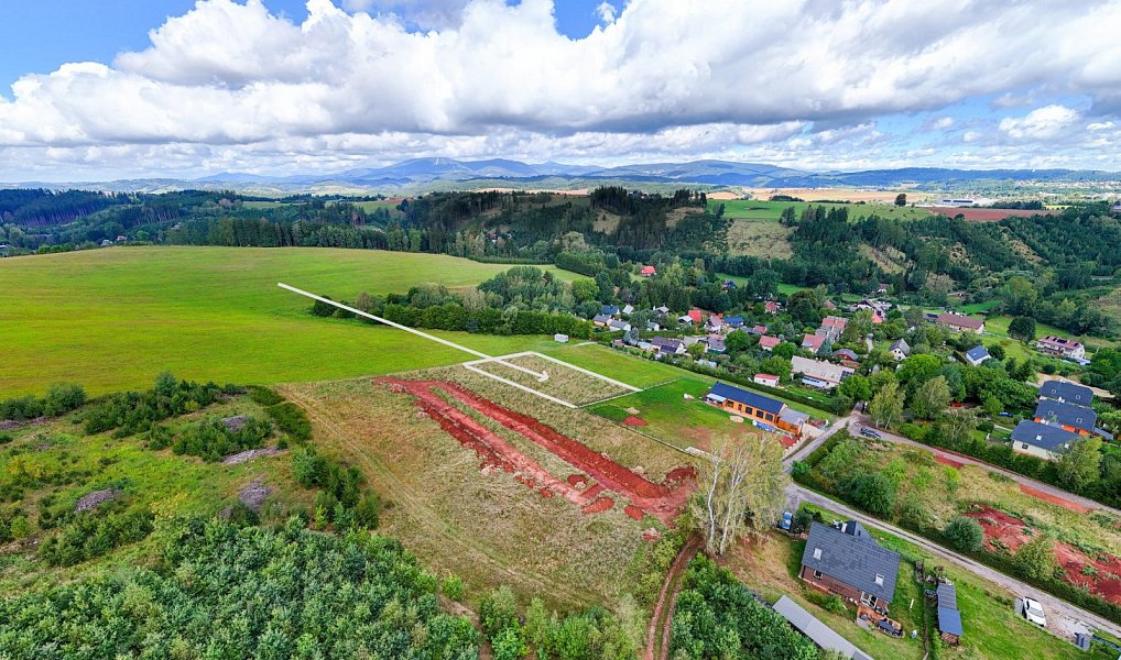 Prodej stavebního pozemku 1 208 m², Staré Buky – náhled fotky 4