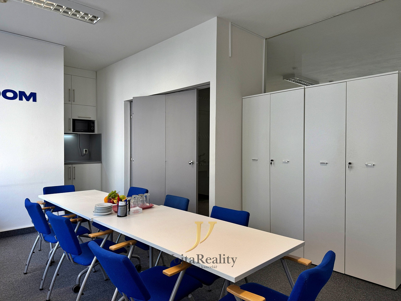 Pronájem kanceláře 81 m² — photo 3