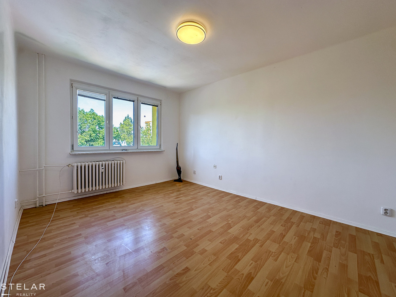 Pronájem bytu 2+1 55 m² – pohled 6