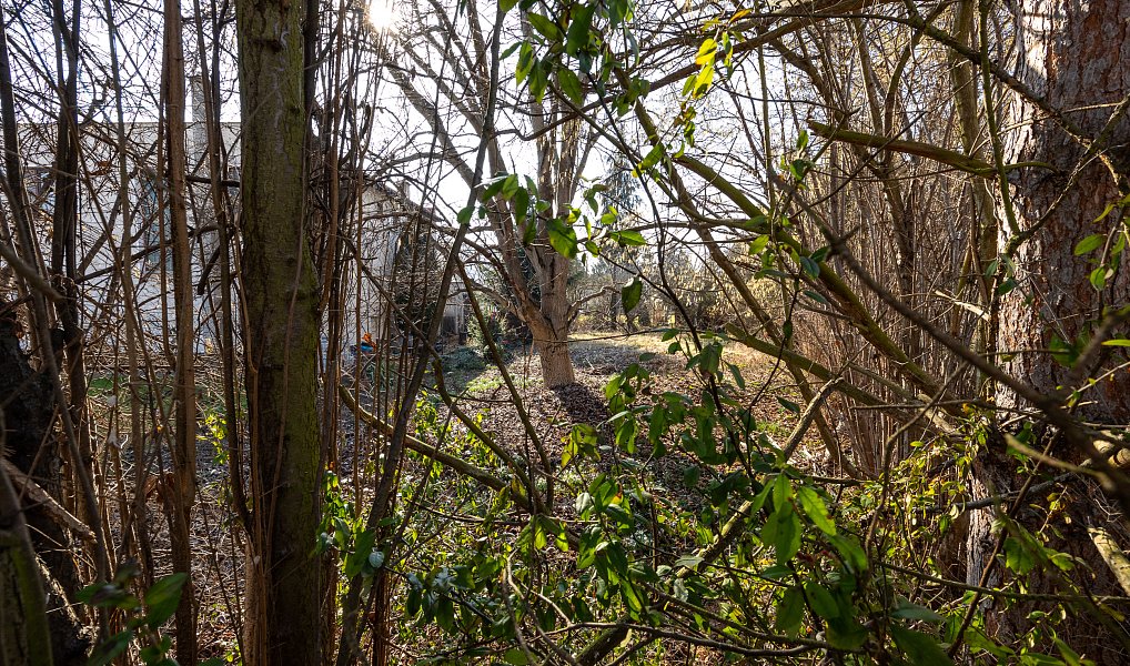 Prodej stavebního pozemku 360 m², Králův Dvůr – náhled fotky 13