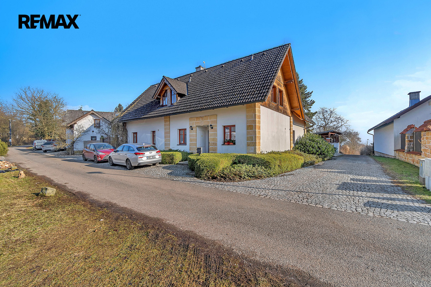 Prodej domu 226 m² s pozemkem 1 791 m²
