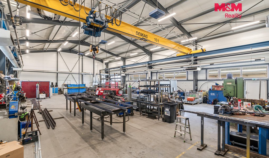 Prodej výrobních prostor 2 882 m², Štětí – náhled fotky 11