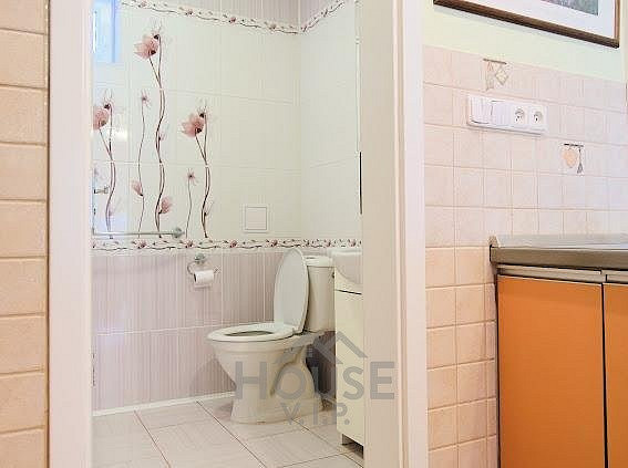 Prodej domu 230 m² s pozemkem 425 m² — photo 5