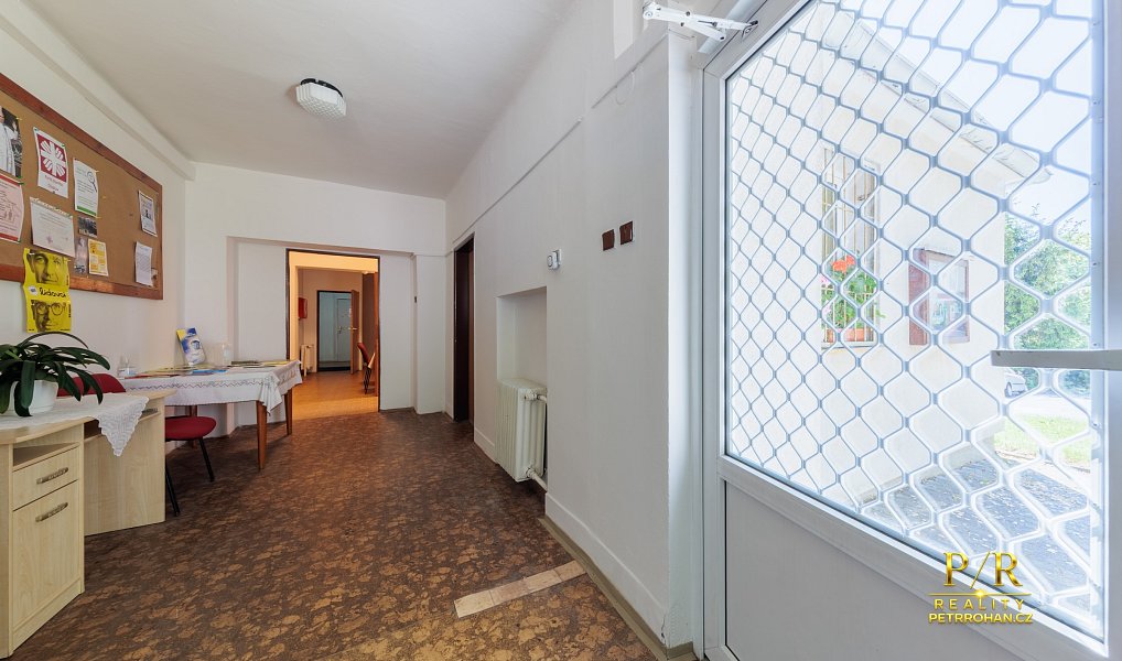 Prodej komerčního objektu (jiného typu) 650 m², Chodov – náhled fotky 7