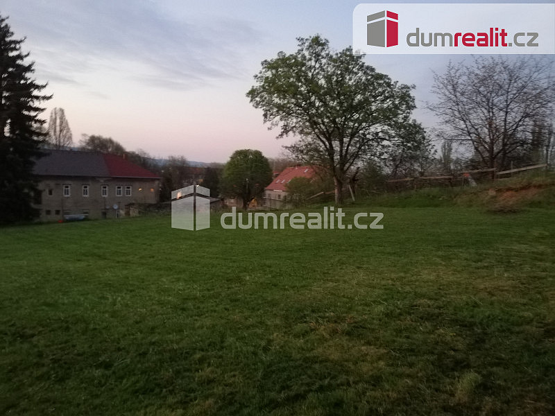 Pronájem pozemku 1 168 m²
