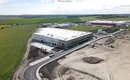 Pronájem výrobních prostor 24 442 m², Ovčáry, okres Kolín