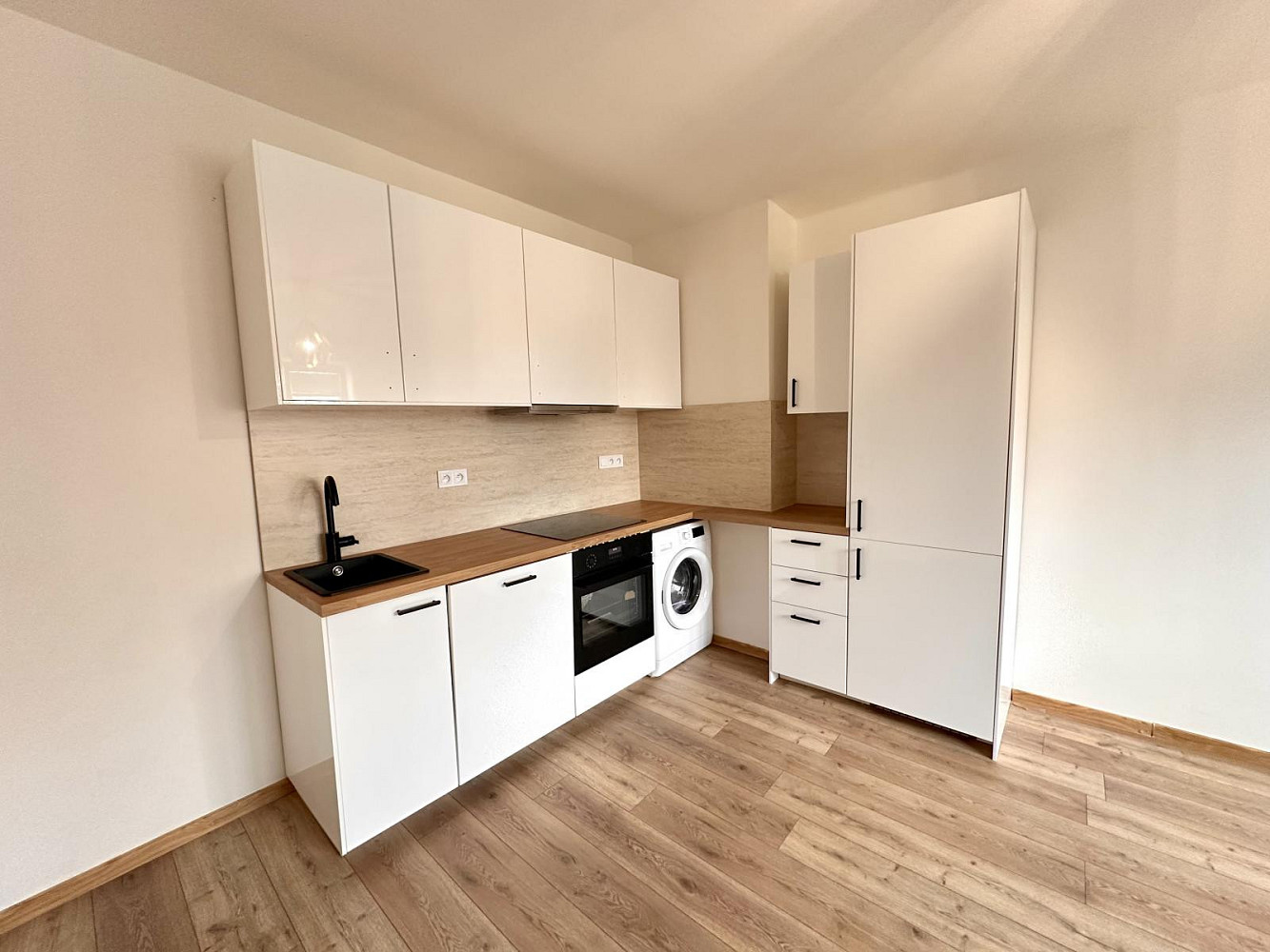 Prodej bytu 3+kk 52 m² – fotografie 2