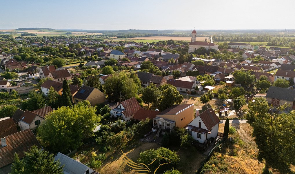 Prodej domu 271 m² s pozemkem 523 m², Březí – náhled fotky 28